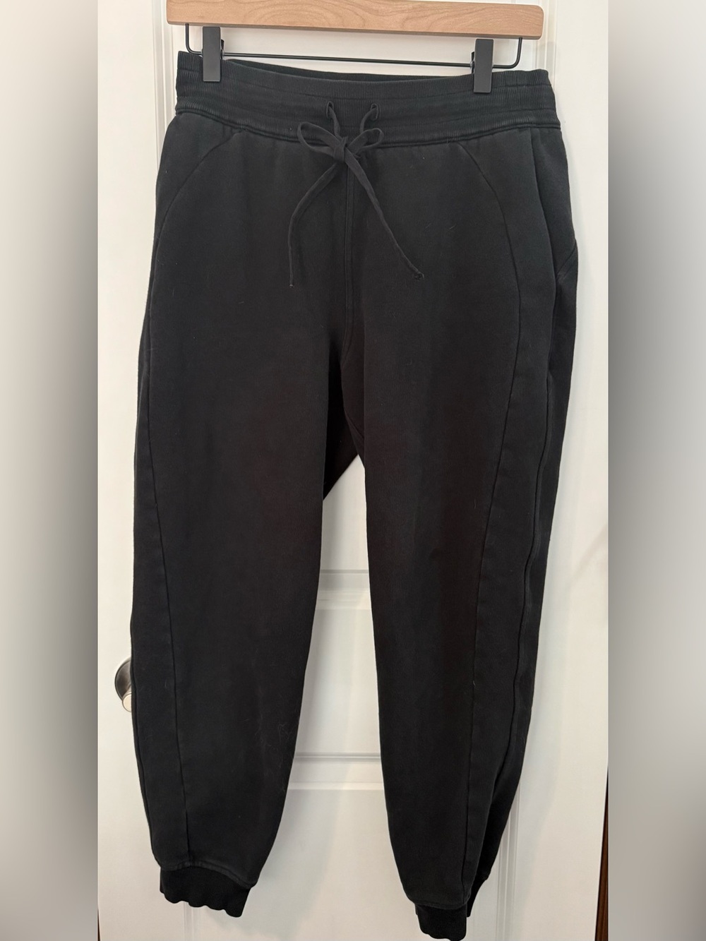 Lululemon Scuba Jogger Black Size 8